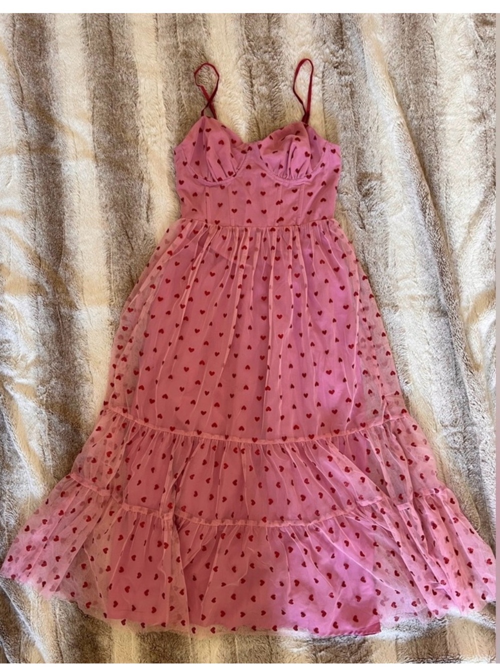 Betsey Johnson Pink Heart-Print Tiered Midi Dress - Picture 3 of 8